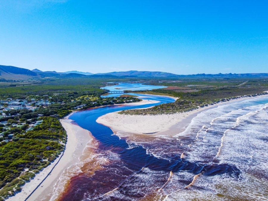 2 Bedroom Property for Sale in Franskraal Western Cape